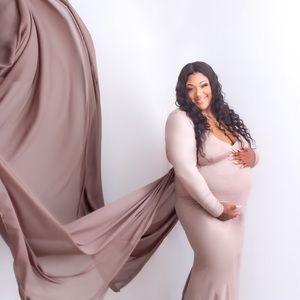 Maternity shoot gown